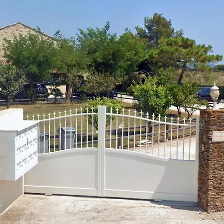 Appartement Grand à 5mns De La Des Salins *