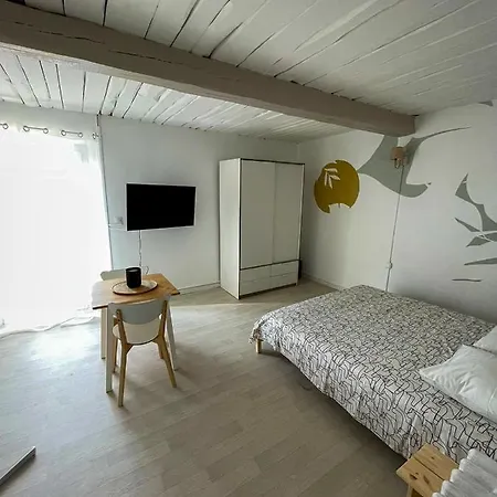 Appartement Grand à 5mns De La Des Salins
